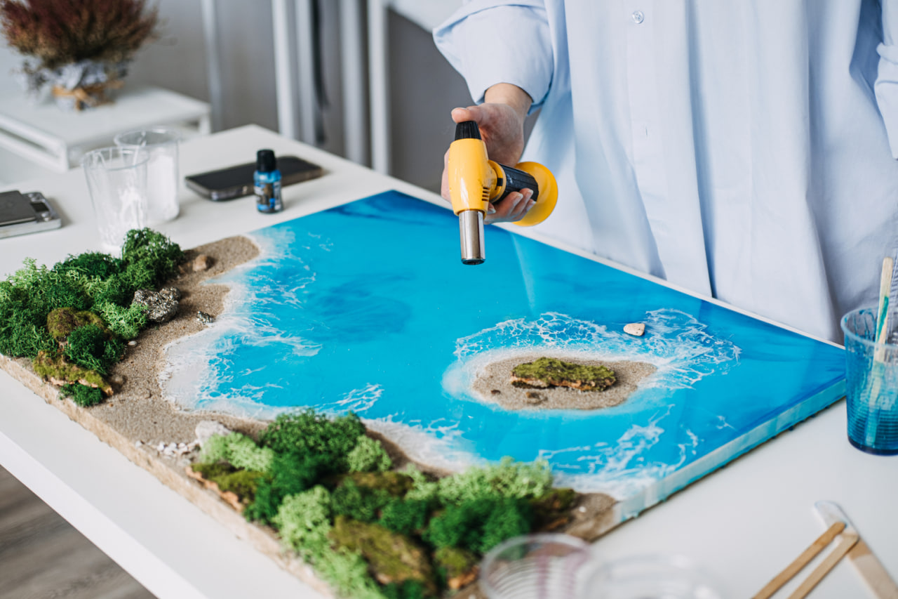 Beginner’s Guide to Epoxy Resin: Tools, Materials, and Safety Tips